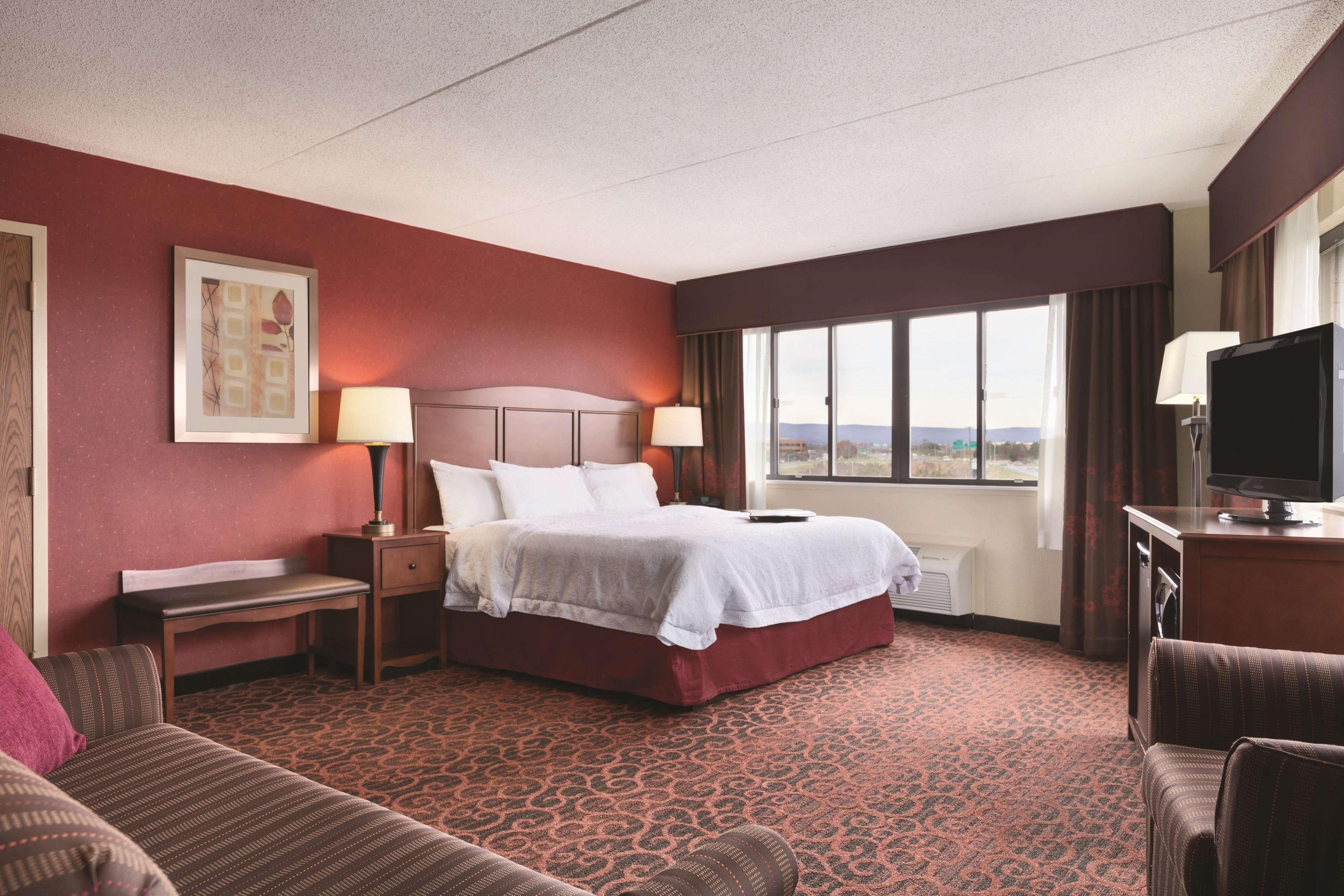 Hampton Inn Фредерік Екстер'єр фото