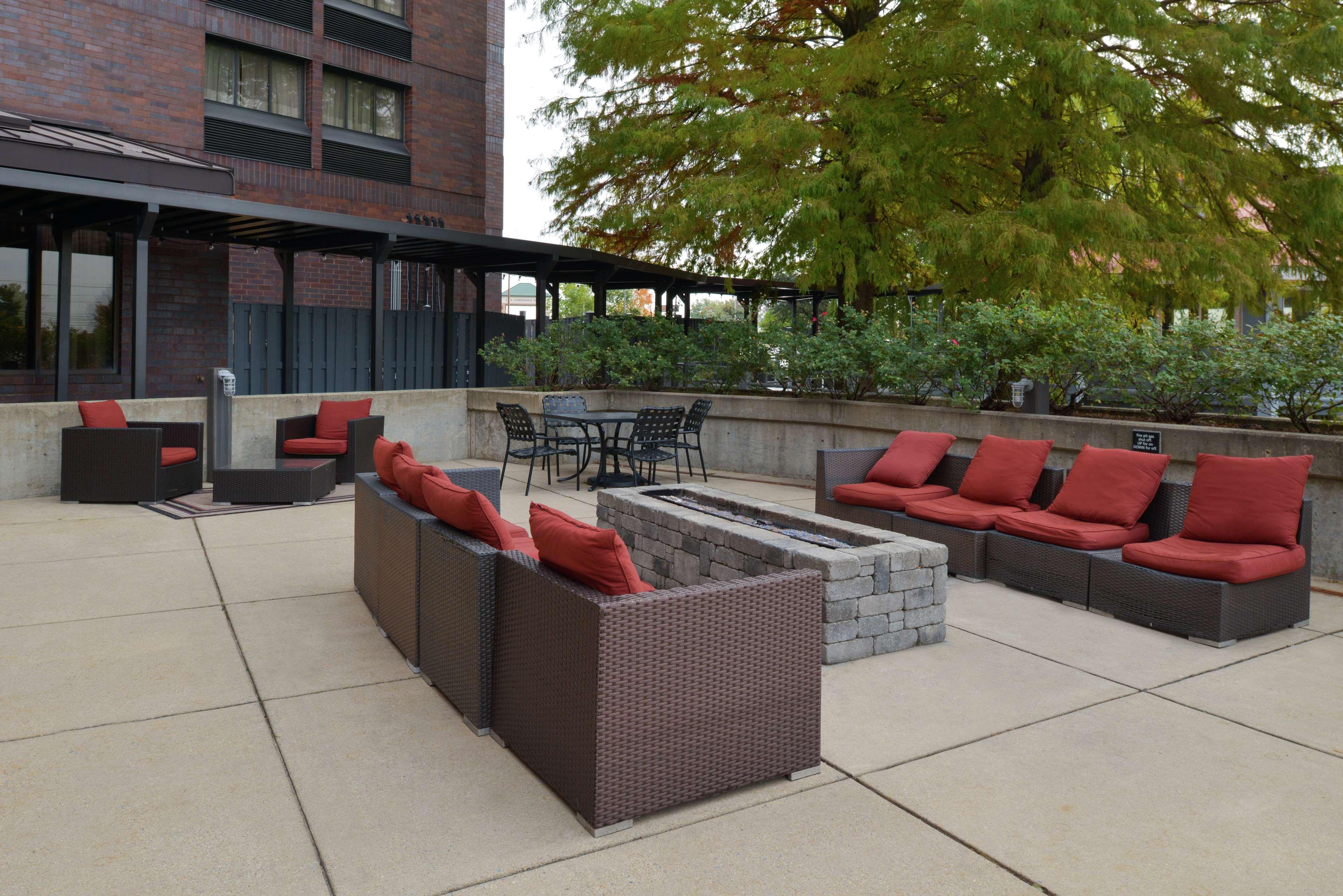 Hampton Inn Фредерік Екстер'єр фото