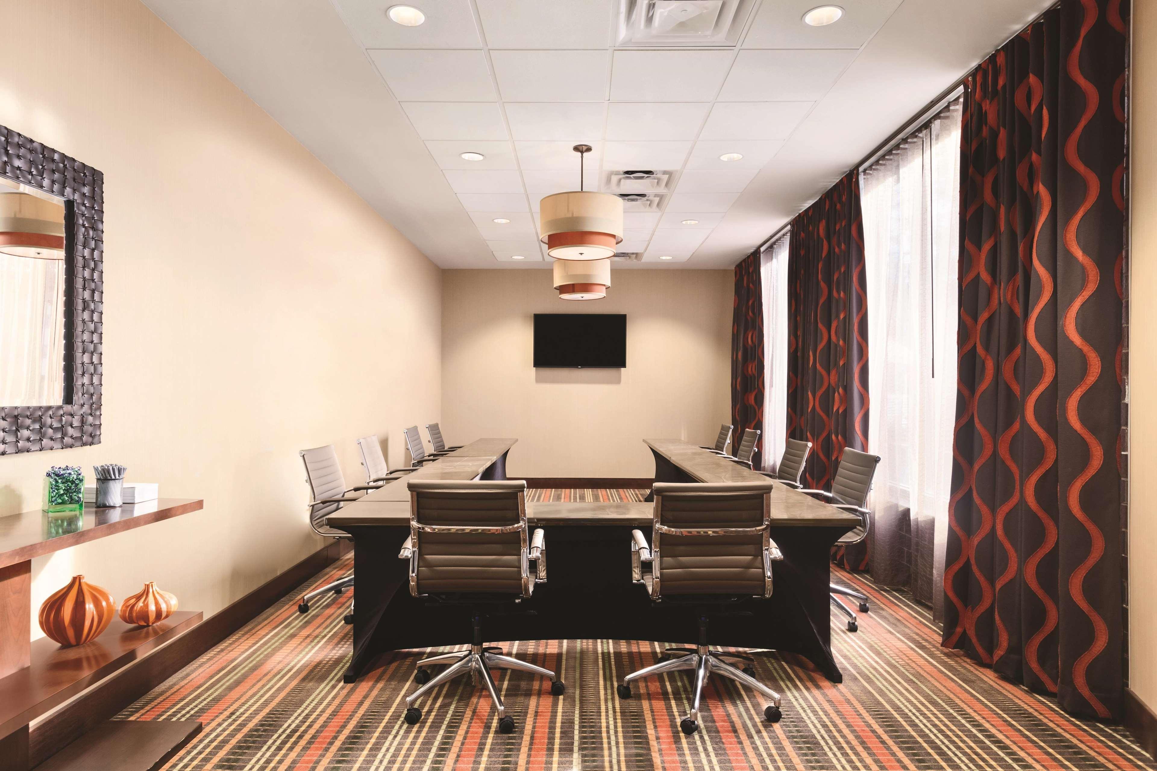 Hampton Inn Фредерік Екстер'єр фото