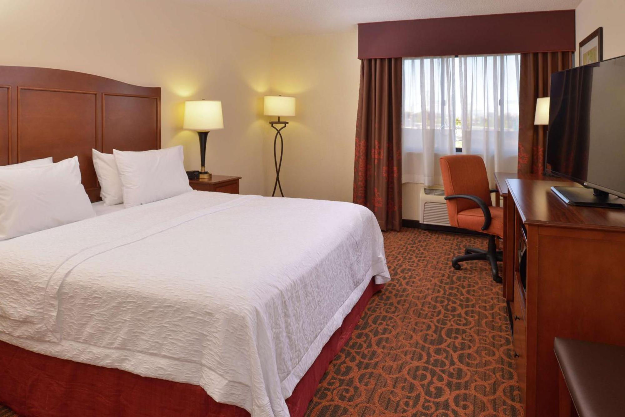 Hampton Inn Фредерік Екстер'єр фото
