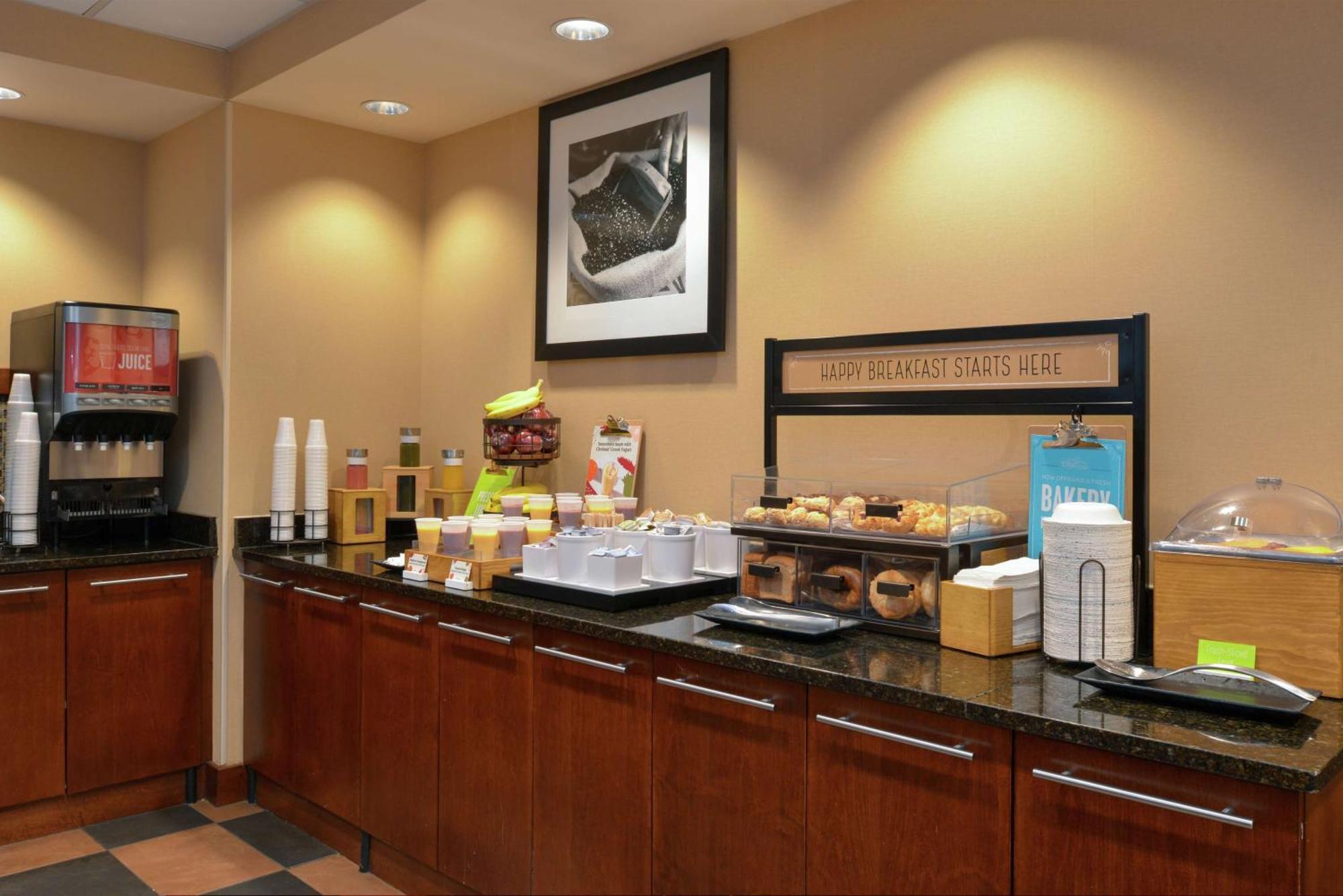 Hampton Inn Фредерік Екстер'єр фото